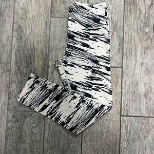 ZYIA Light n Tight 7/8 Leggings